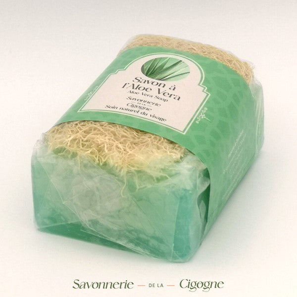 Savon à l'Aloe Vera avec Loofah 130g-1